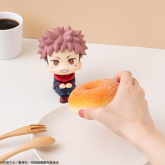 Jujutsu Kaisen Yuji Itadori Look Up Series Figure (Laugh Ver.)